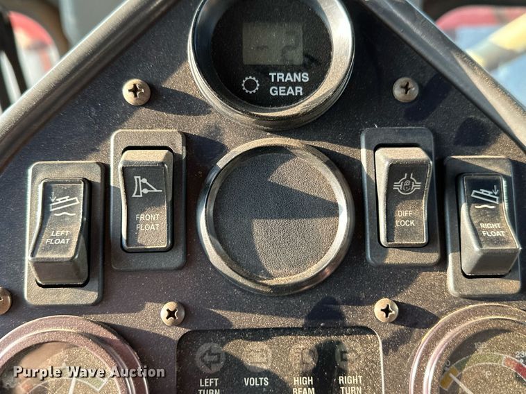 image for item NF9215 2001 Champion 710A  motor grader