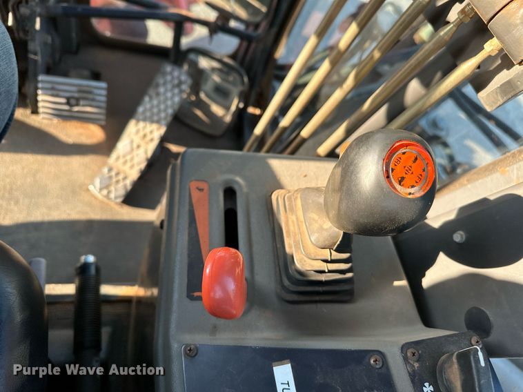 image for item NF9215 2001 Champion 710A  motor grader