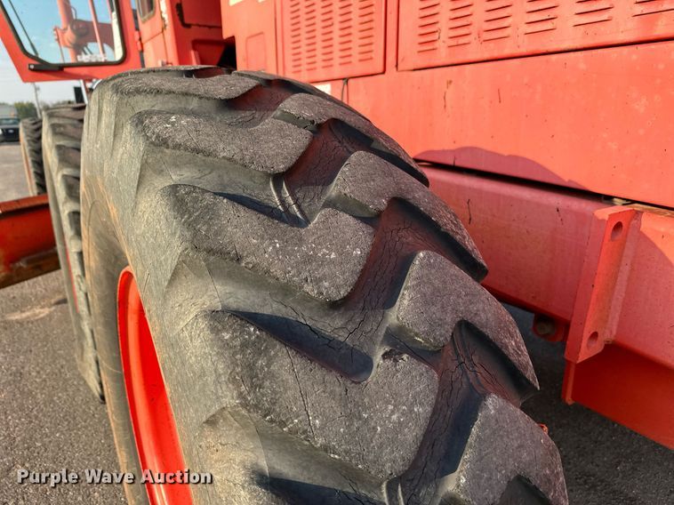 image for item NF9215 2001 Champion 710A  motor grader