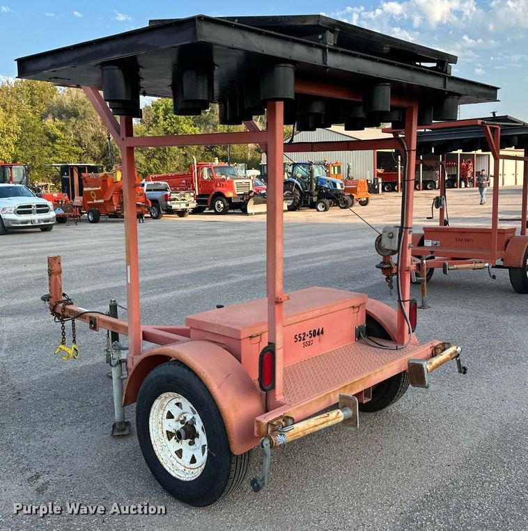 image for item NF9216 2004 Ver-Mac ST4825  arrow board trailer