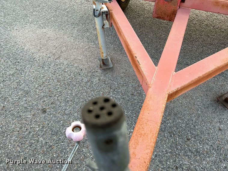 image for item NF9216 2004 Ver-Mac ST4825  arrow board trailer