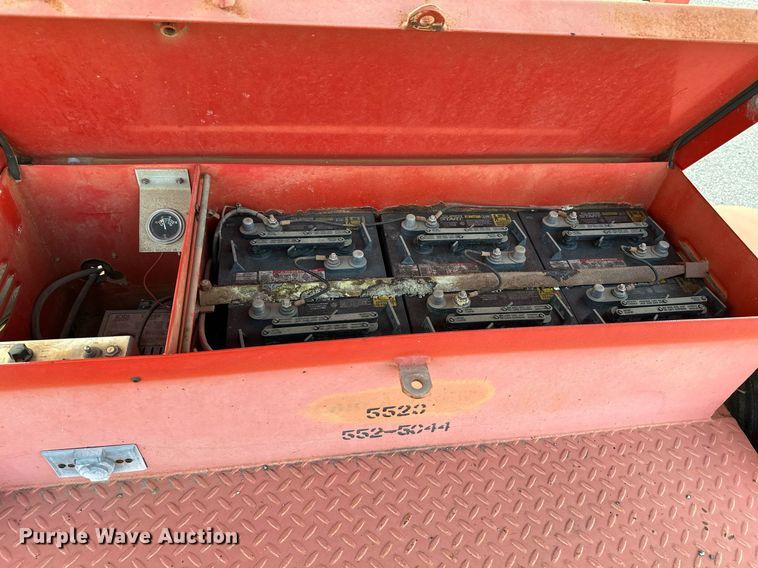 image for item NF9216 2004 Ver-Mac ST4825  arrow board trailer