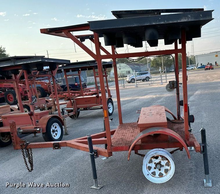 image for item NF9217 2001 Ver-Mac ST4825  arrow board trailer