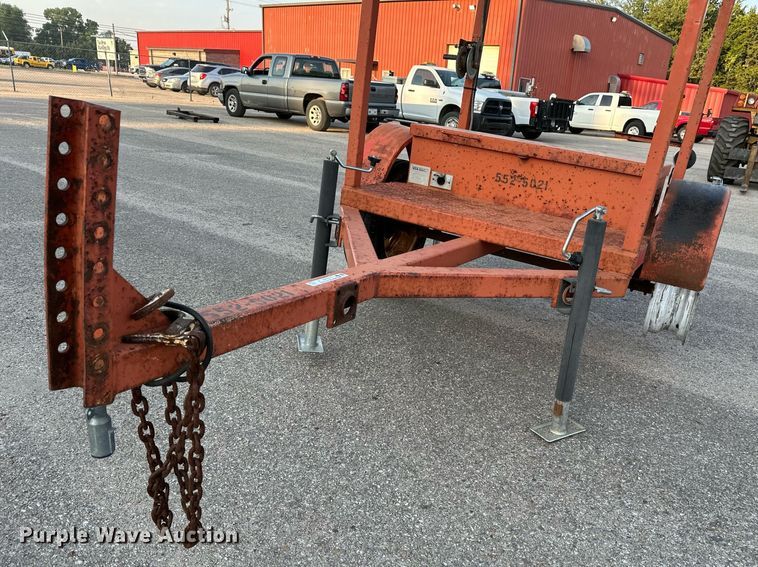 image for item NF9217 2001 Ver-Mac ST4825  arrow board trailer