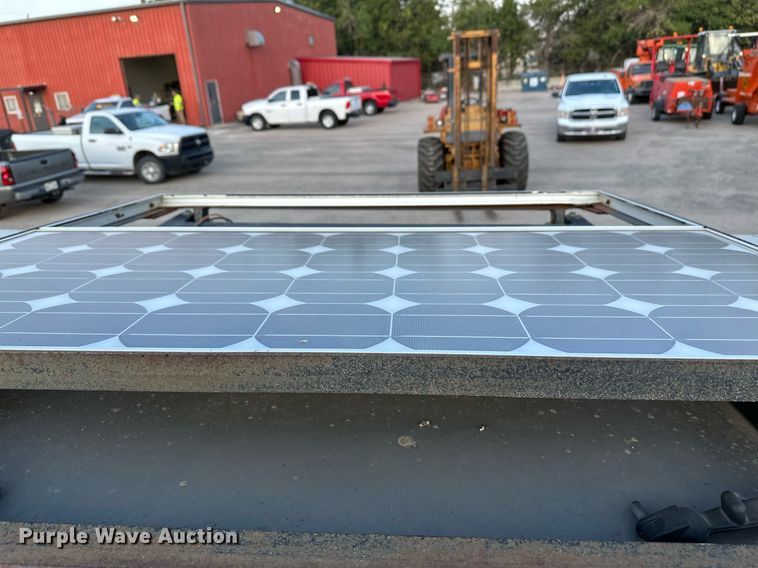 image for item NF9217 2001 Ver-Mac ST4825  arrow board trailer