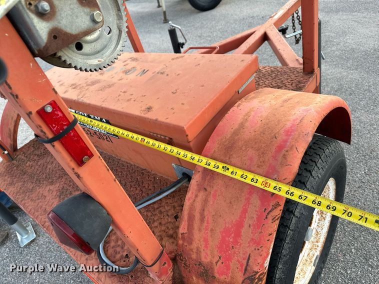 image for item NF9217 2001 Ver-Mac ST4825  arrow board trailer