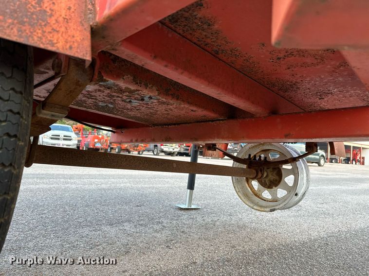 image for item NF9217 2001 Ver-Mac ST4825  arrow board trailer