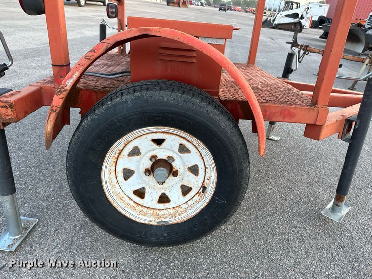 image for item NF9217 2001 Ver-Mac ST4825  arrow board trailer