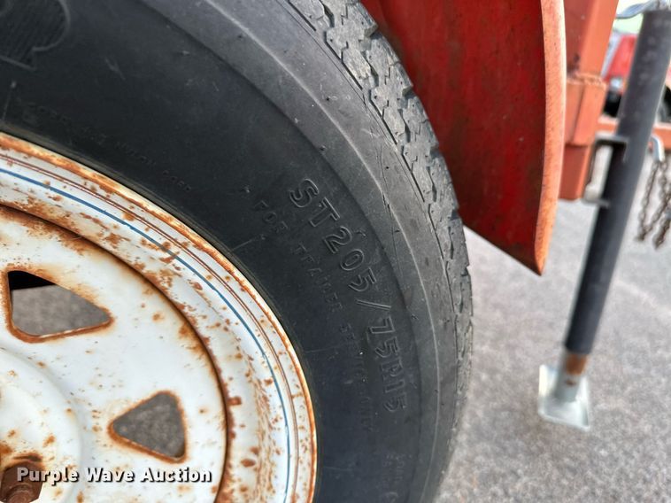 image for item NF9217 2001 Ver-Mac ST4825  arrow board trailer