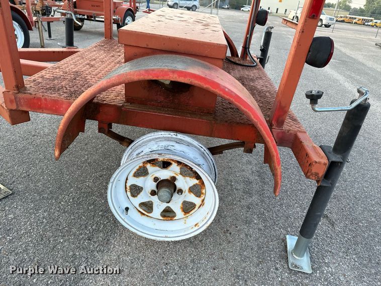 image for item NF9217 2001 Ver-Mac ST4825  arrow board trailer