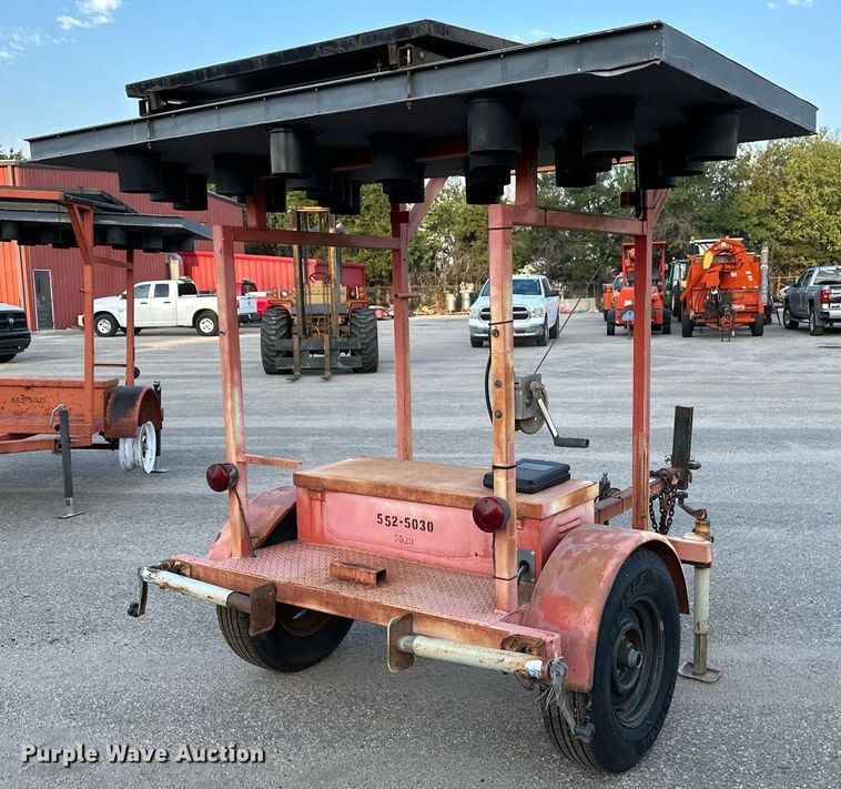 image for item NF9218 2000 Ver-Mac ST4825  arrow board trailer