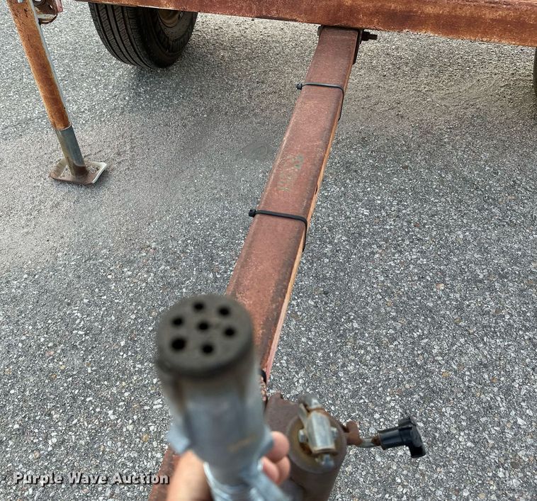 image for item NF9218 2000 Ver-Mac ST4825  arrow board trailer