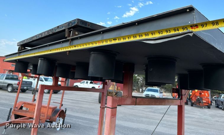 image for item NF9218 2000 Ver-Mac ST4825  arrow board trailer