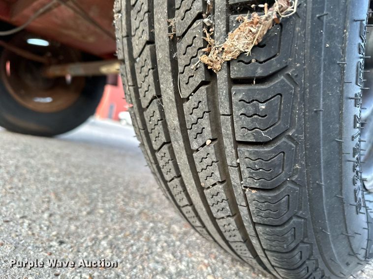 image for item NF9218 2000 Ver-Mac ST4825  arrow board trailer