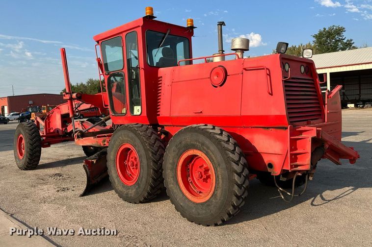 image for item NF9219 1997 Galion 830B  motor grader