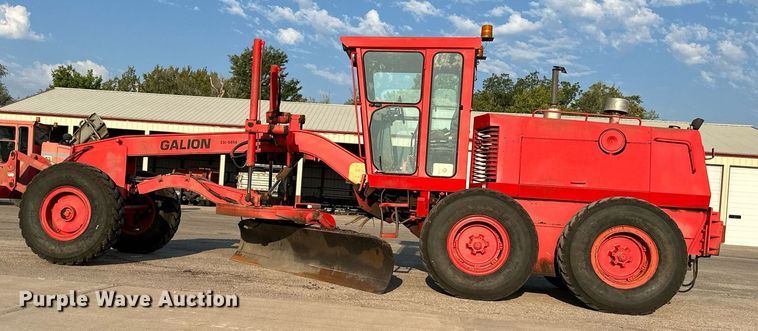 image for item NF9219 1997 Galion 830B  motor grader