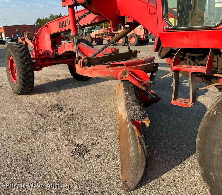 image for item NF9219 1997 Galion 830B  motor grader