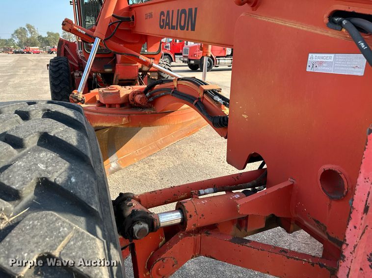 image for item NF9220 1997 Galion 830B  motor grader