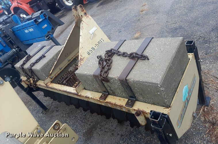 image for item NF9222 2007 Land Pride CR2572  straw crimper