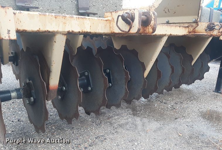 image for item NF9222 2007 Land Pride CR2572  straw crimper