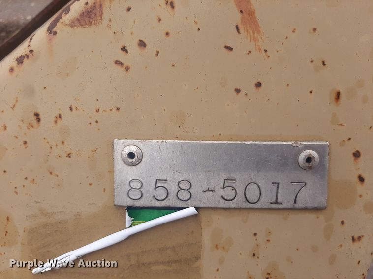 image for item NF9222 2007 Land Pride CR2572  straw crimper