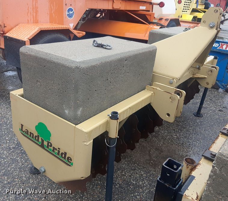 image for item NF9223 2013 Land Pride CR2572  straw crimper