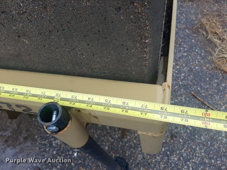 image for item NF9223 2013 Land Pride CR2572  straw crimper