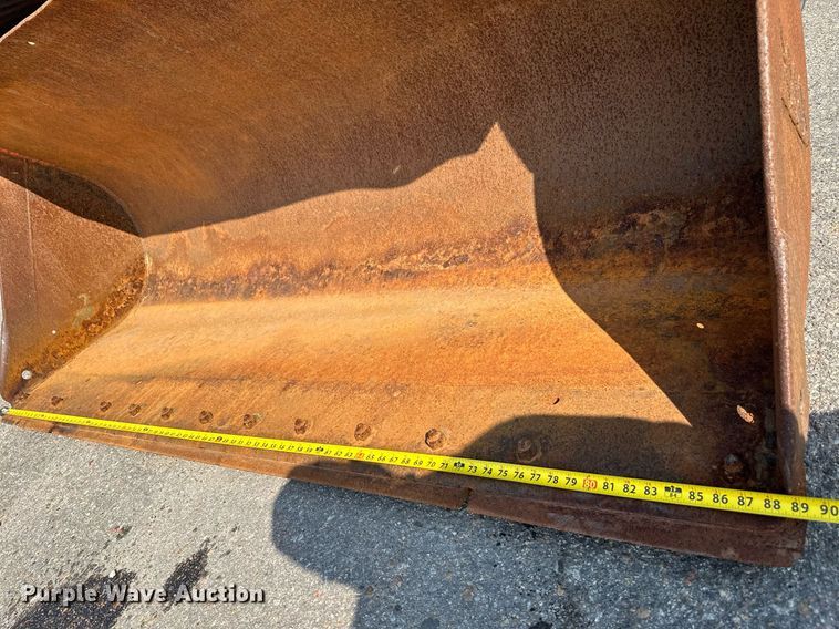 image for item NF9225 1995 Fiat-Allis FR70  wheel loader