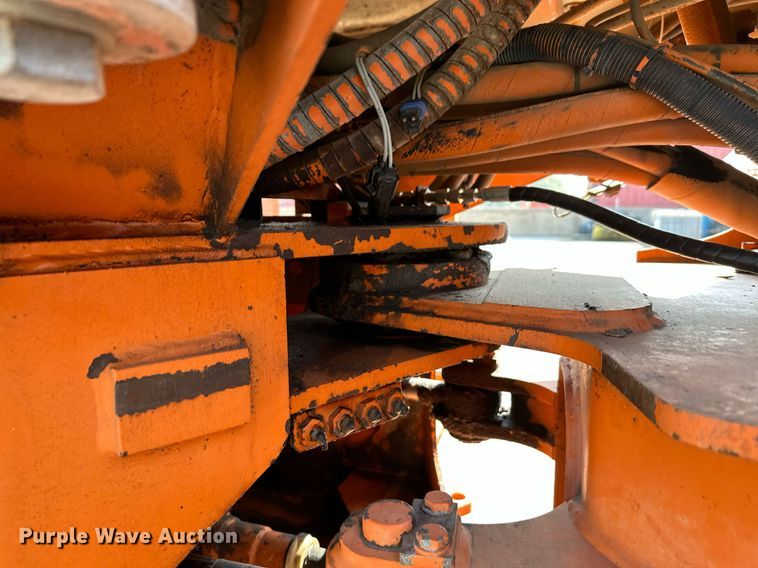 image for item NF9225 1995 Fiat-Allis FR70  wheel loader