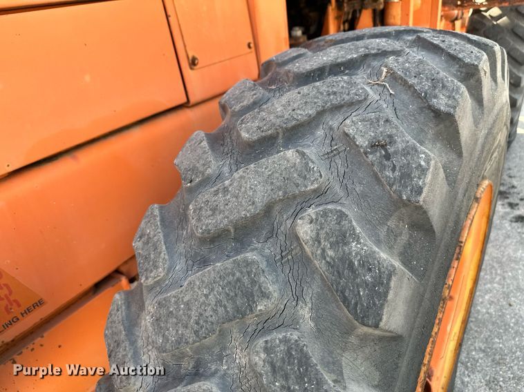 image for item NF9225 1995 Fiat-Allis FR70  wheel loader