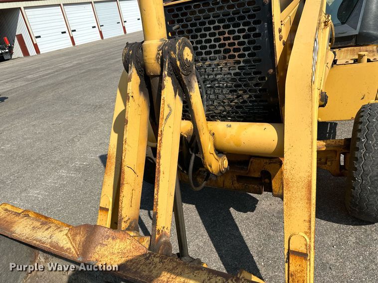 image for item NF9226 1999 John Deere 310E  backhoe