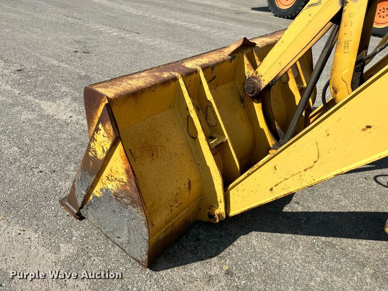 image for item NF9226 1999 John Deere 310E  backhoe