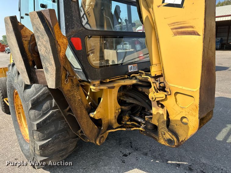 image for item NF9226 1999 John Deere 310E  backhoe