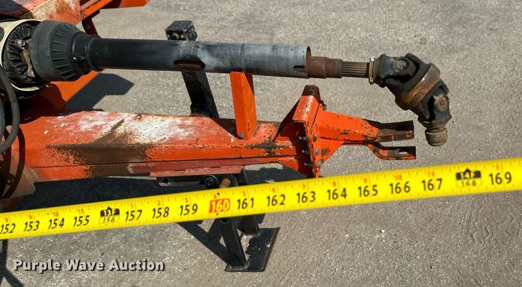 image for item NF9227 2008 Teagle Tomahawk 8080  bale processor