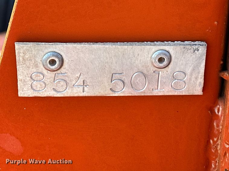 image for item NF9227 2008 Teagle Tomahawk 8080  bale processor