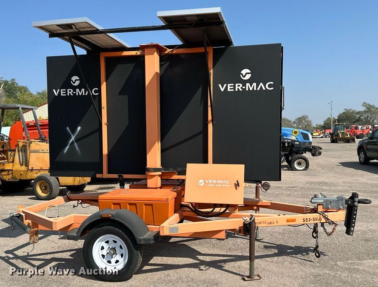 image for item NF9228 2011 Ver-Mac PCMS1210  message board trailer