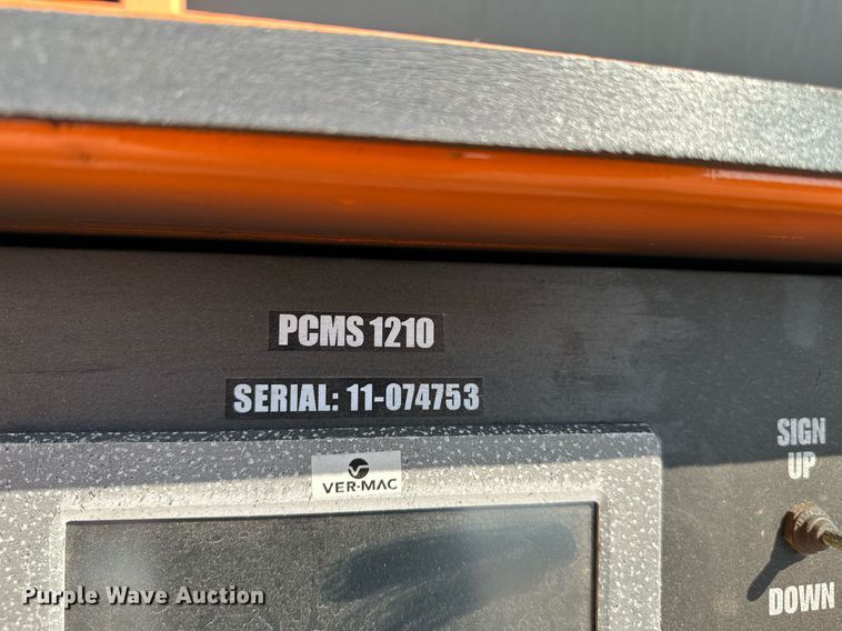 image for item NF9228 2011 Ver-Mac PCMS1210  message board trailer