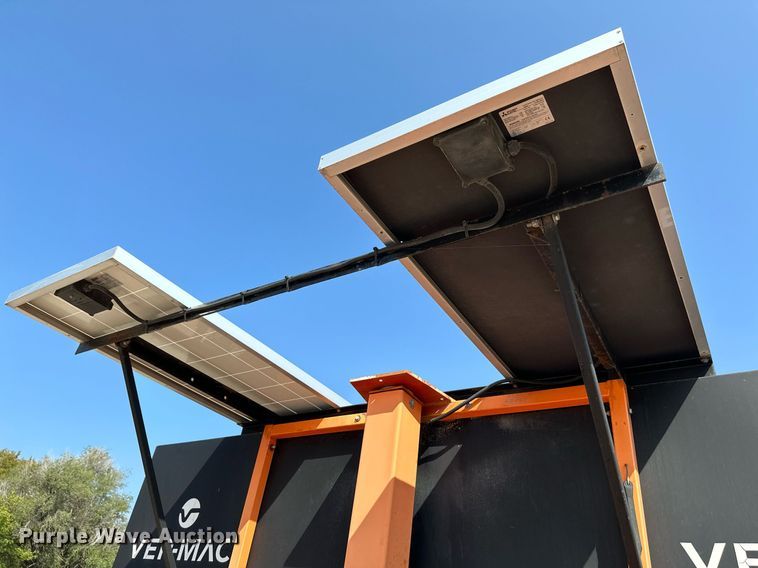 image for item NF9228 2011 Ver-Mac PCMS1210  message board trailer