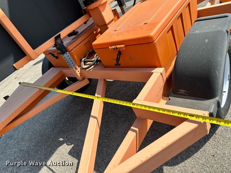 image for item NF9228 2011 Ver-Mac PCMS1210  message board trailer