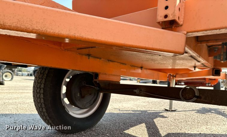 image for item NF9228 2011 Ver-Mac PCMS1210  message board trailer