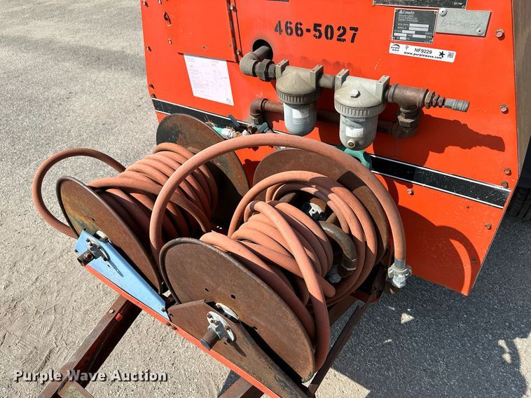 image for item NF9229 1996 Leroi Q175DJE  air compressor