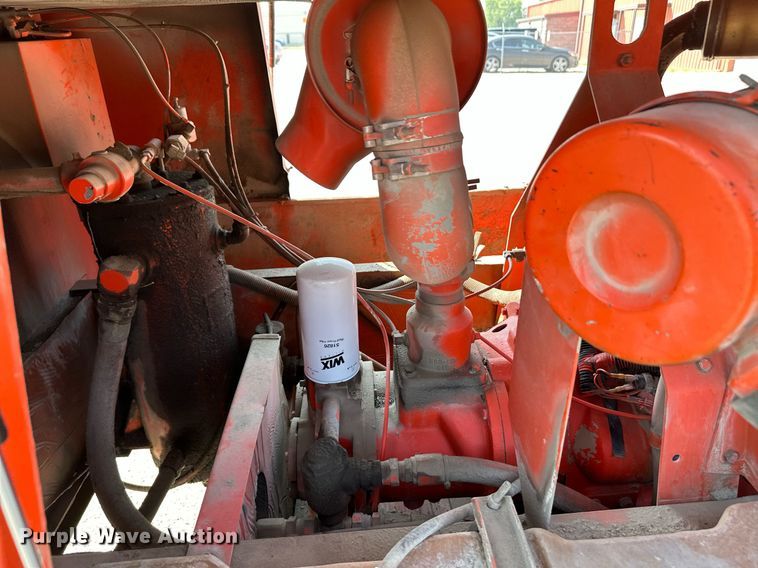 image for item NF9229 1996 Leroi Q175DJE  air compressor