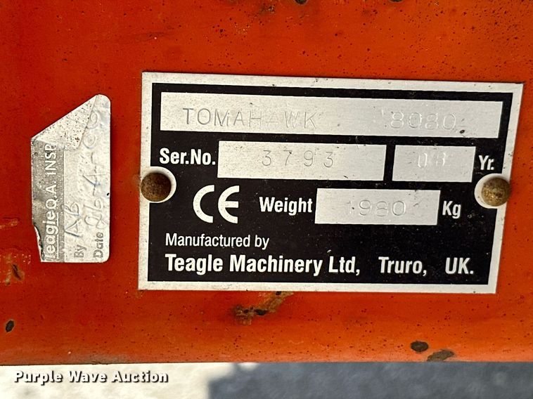 image for item NF9230 2006 Teagle Tomahawk 8080  bale processor