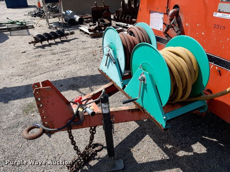 image for item NF9231 1994 Leroi Q175DJE  air compressor