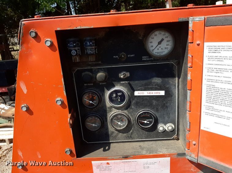 image for item NF9231 1994 Leroi Q175DJE  air compressor