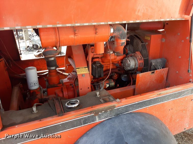 image for item NF9231 1994 Leroi Q175DJE  air compressor