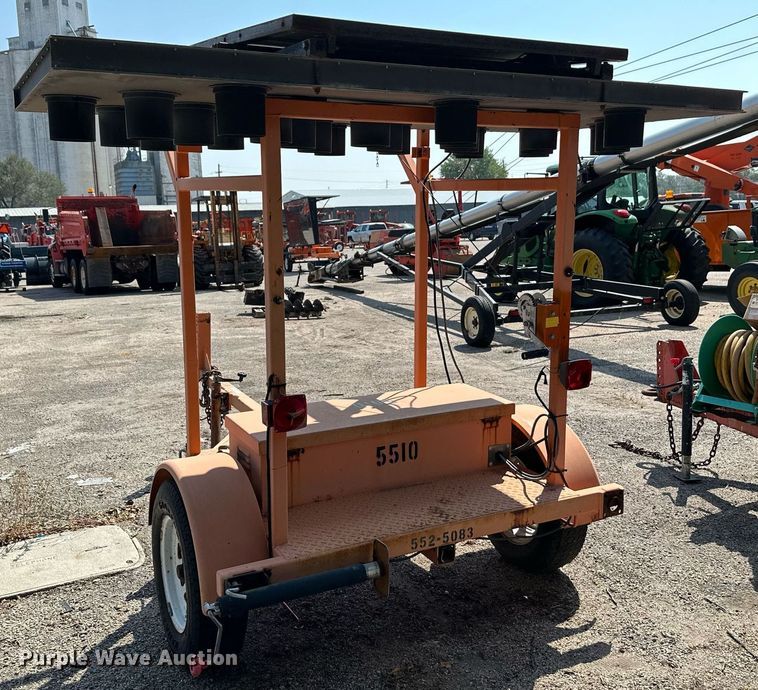 image for item NF9232 2003 Ver-Mac ST4825  arrow board trailer