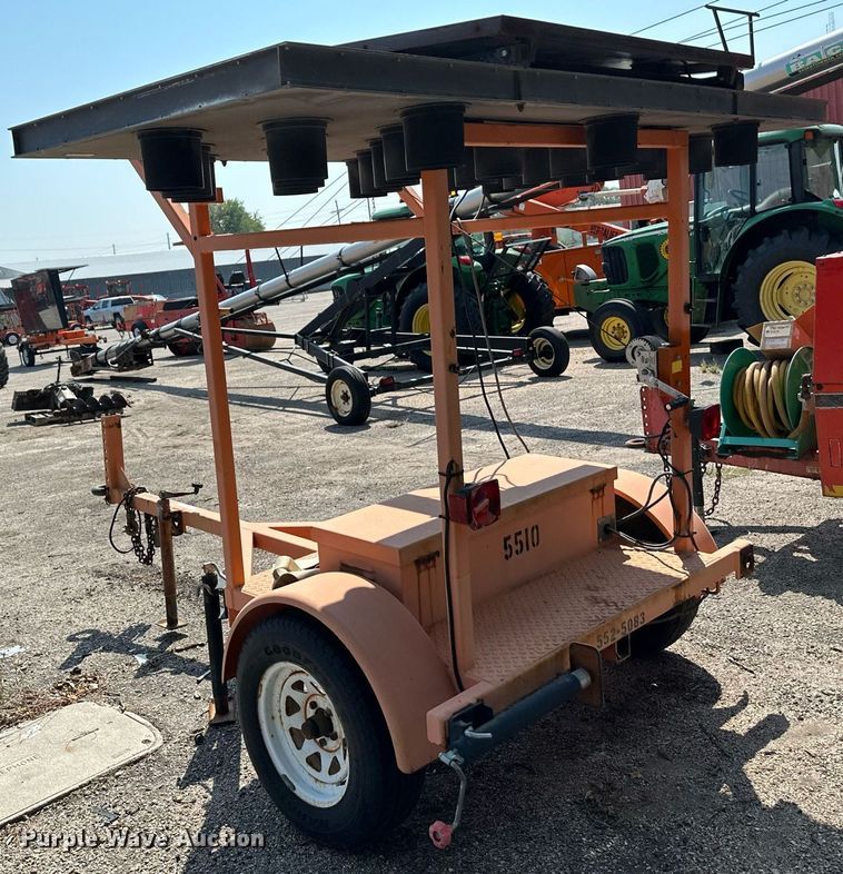 image for item NF9232 2003 Ver-Mac ST4825  arrow board trailer