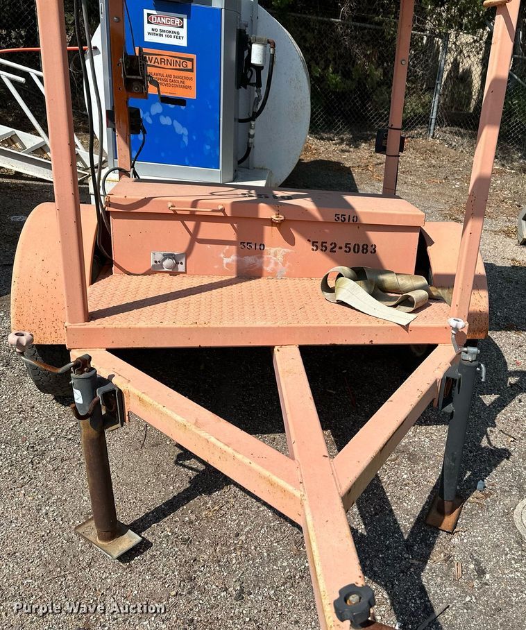 image for item NF9232 2003 Ver-Mac ST4825  arrow board trailer