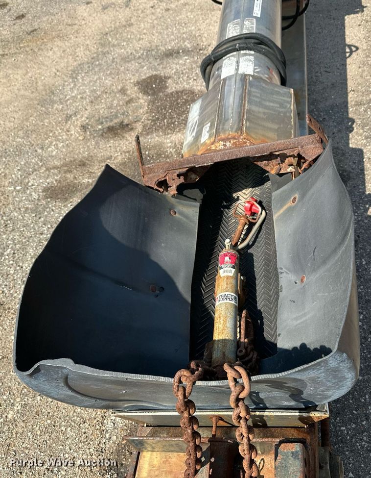 image for item NF9233 2006 Batco 138  salt conveyor